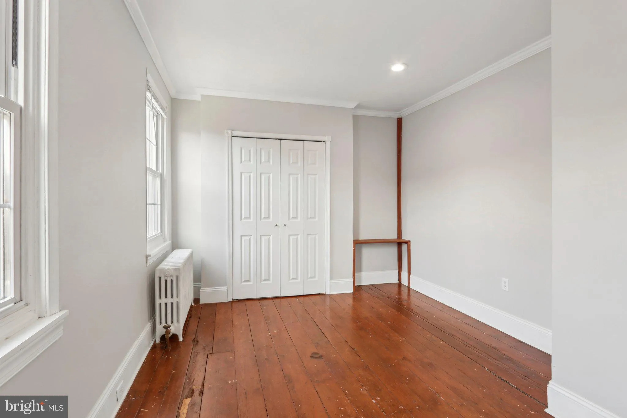 Philadelphia, Pennsylvania 19123, United States, 3 Bedrooms Bedrooms, ,4 BathroomsBathrooms,Residential,Pending,19722