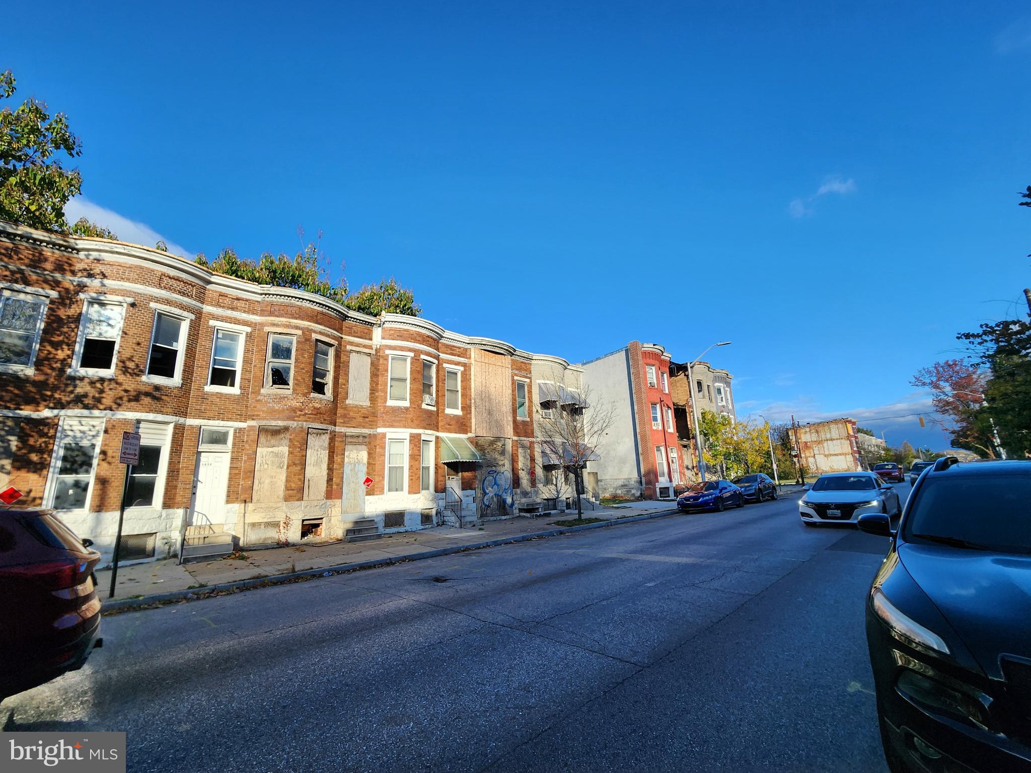 SANDTOWN-WINCHESTER - Residential