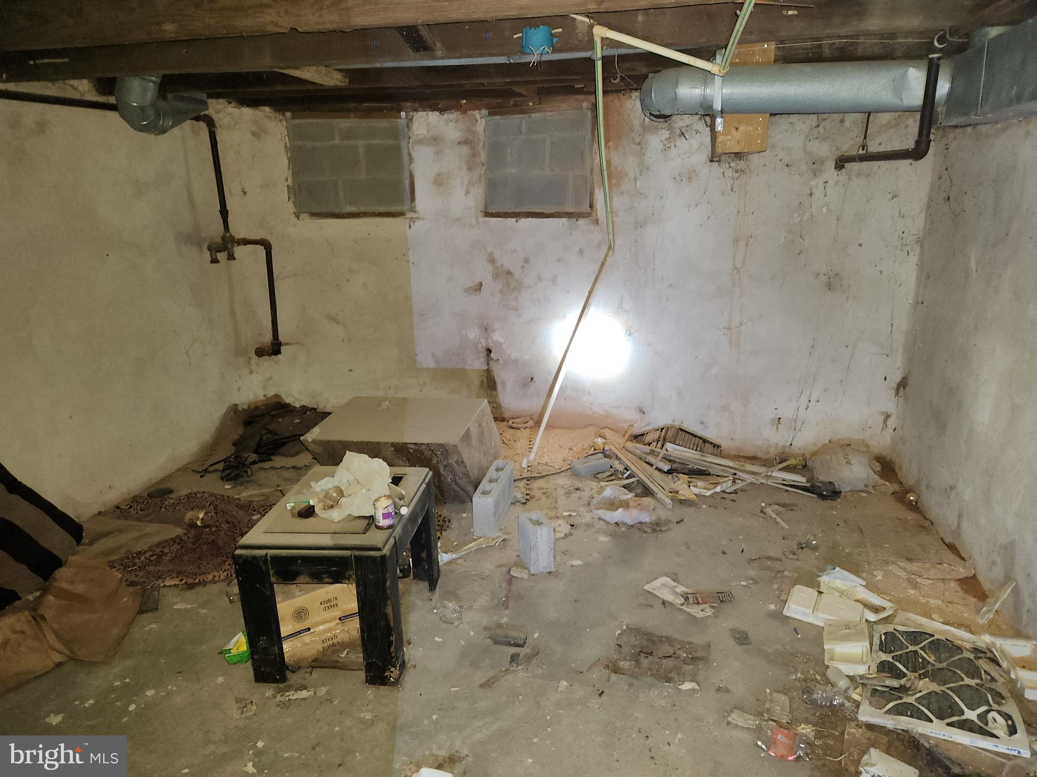 SANDTOWN-WINCHESTER - Residential