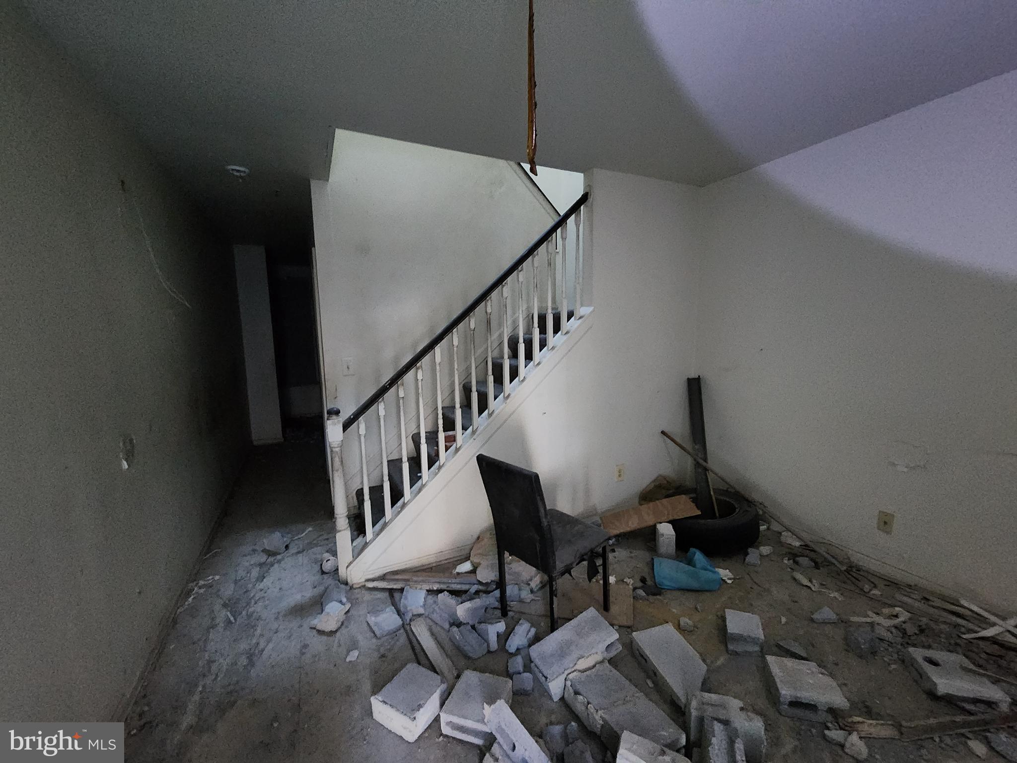 1011 N MONROE STREET