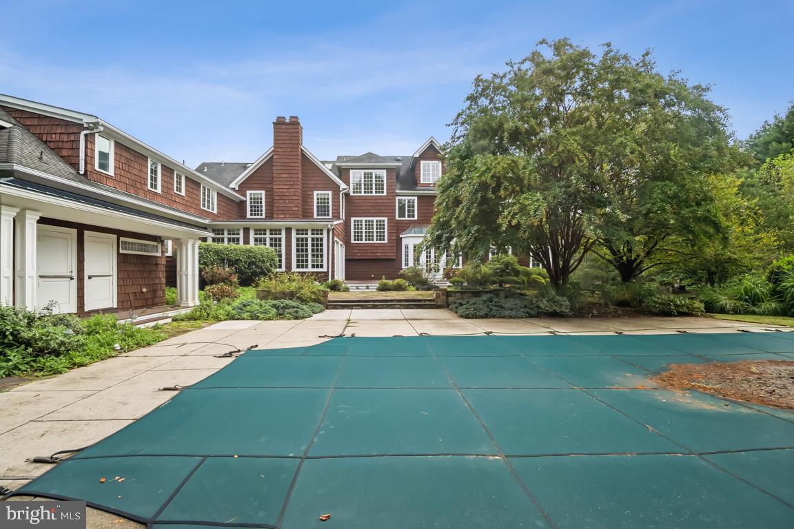 GREEN SPRING VALLEY - Residential