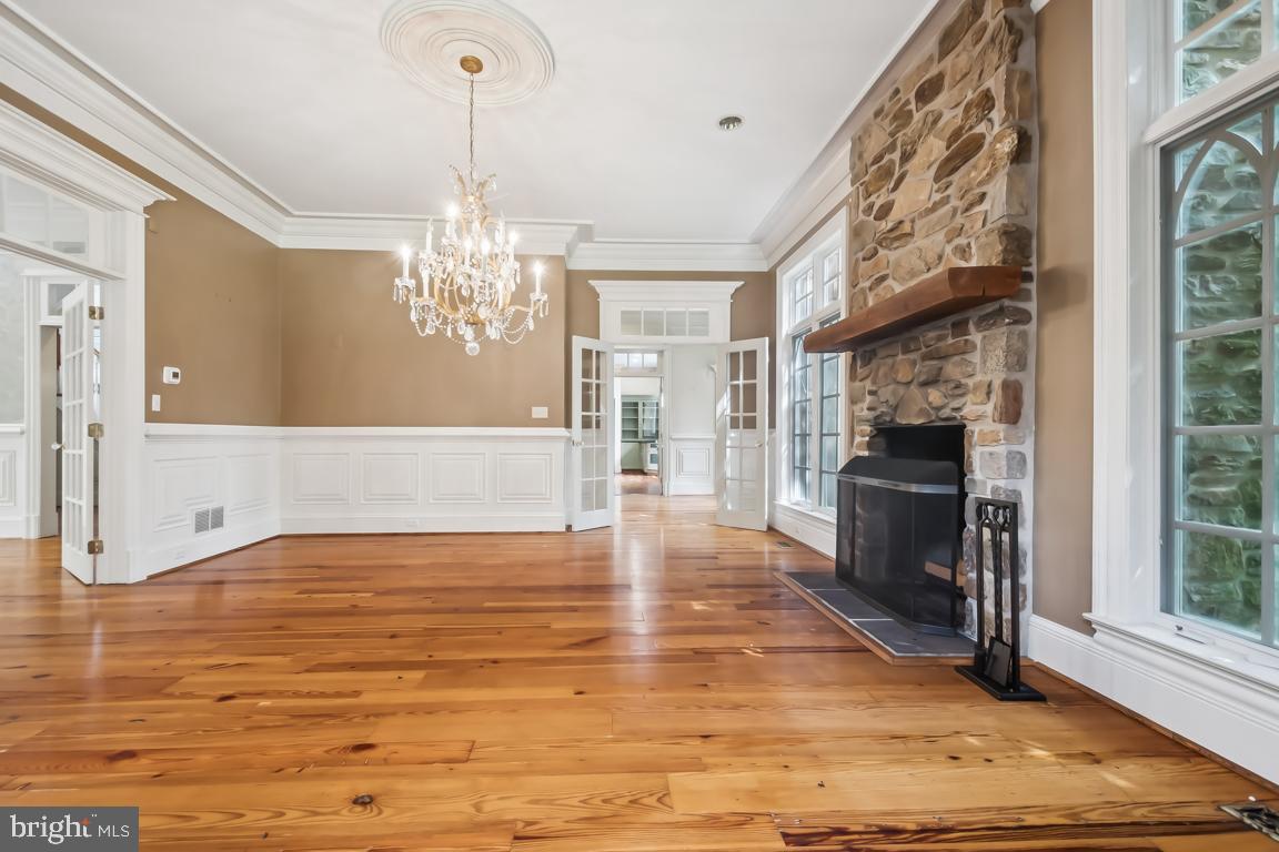 GREEN SPRING VALLEY - Residential