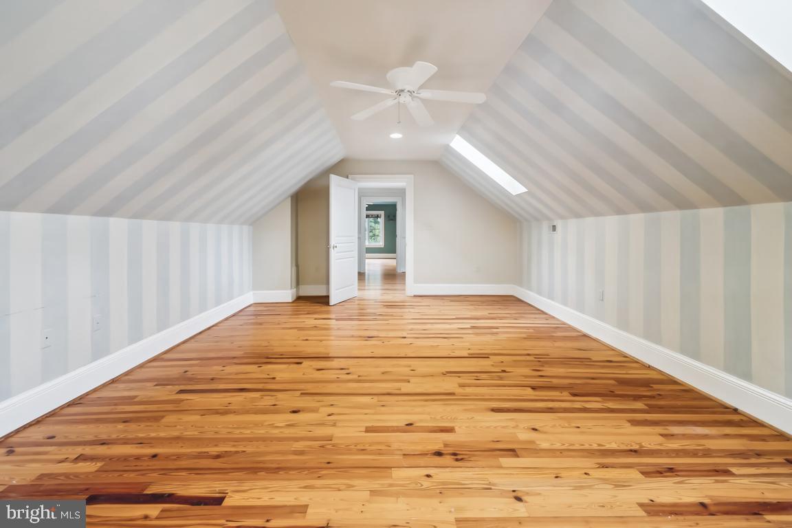 GREEN SPRING VALLEY - Residential