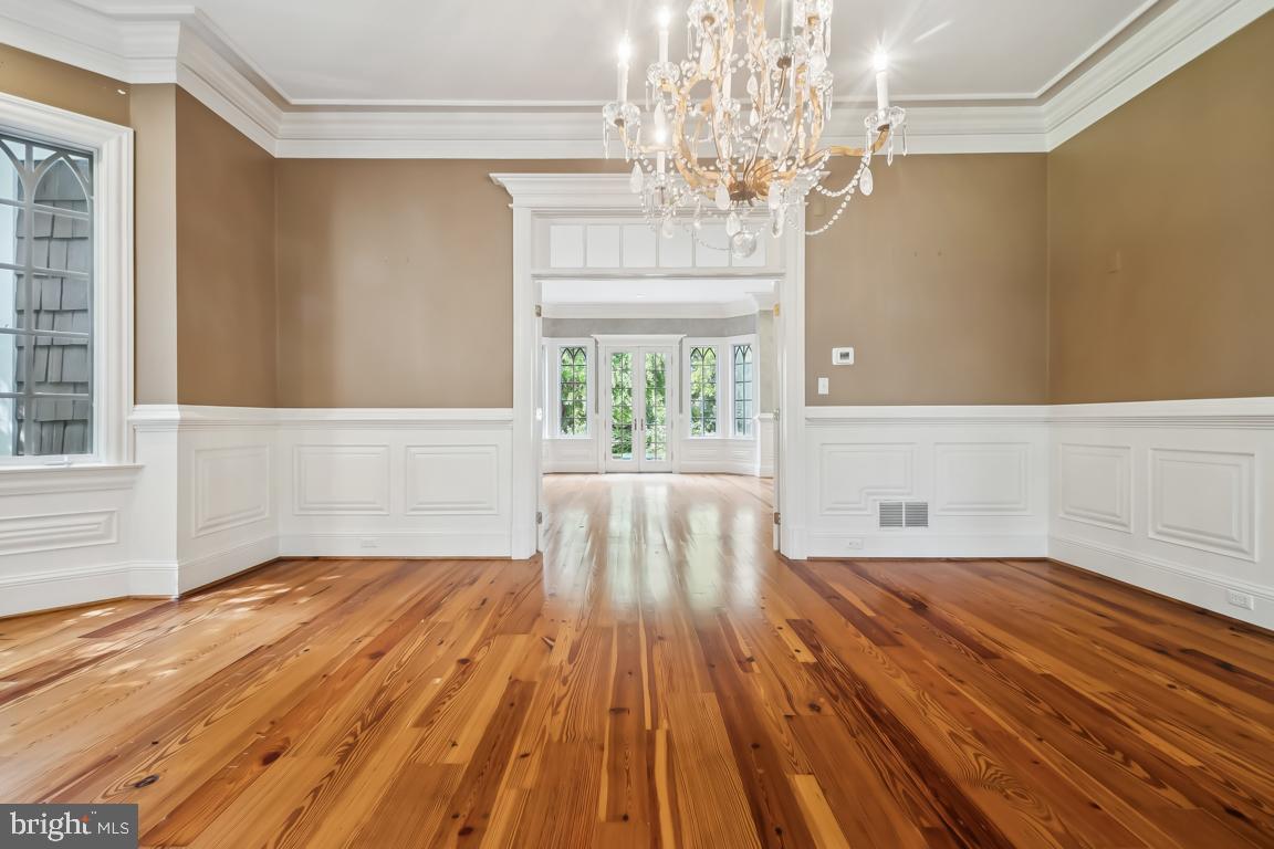 GREEN SPRING VALLEY - Residential