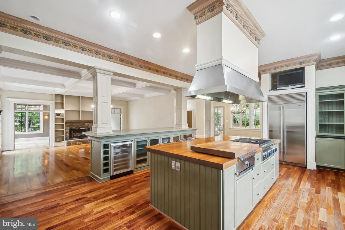 GREEN SPRING VALLEY - Residential