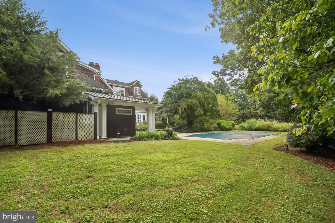 GREEN SPRING VALLEY - Residential