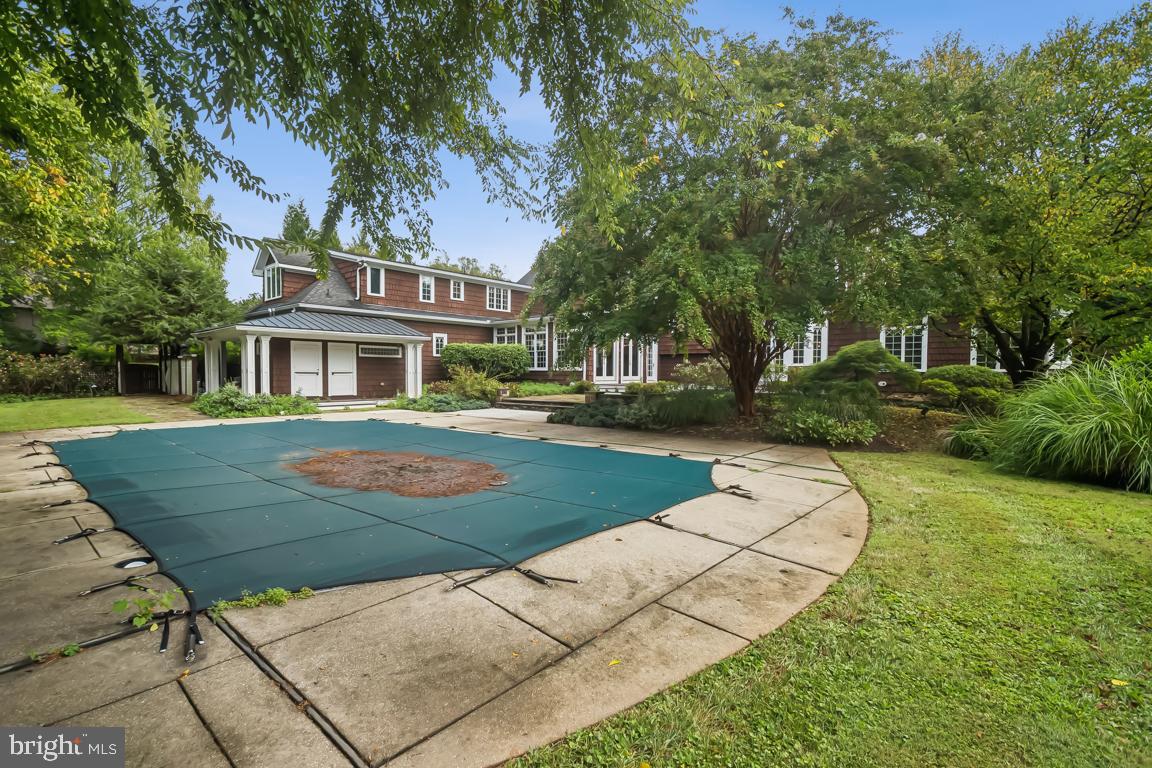 GREEN SPRING VALLEY - Residential