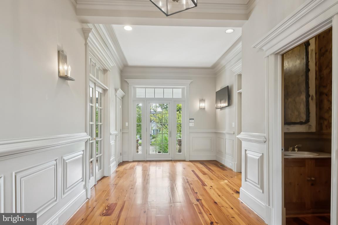 GREEN SPRING VALLEY - Residential