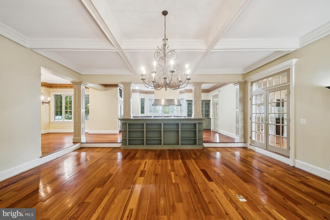 GREEN SPRING VALLEY - Residential