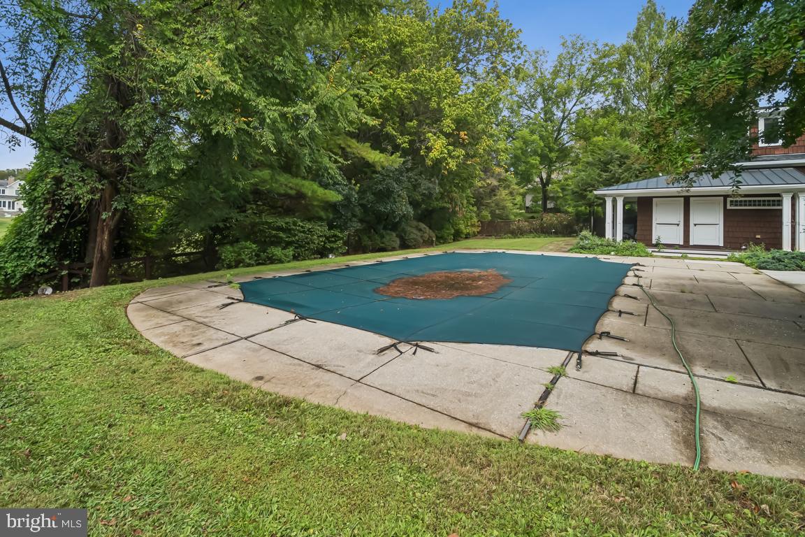 GREEN SPRING VALLEY - Residential