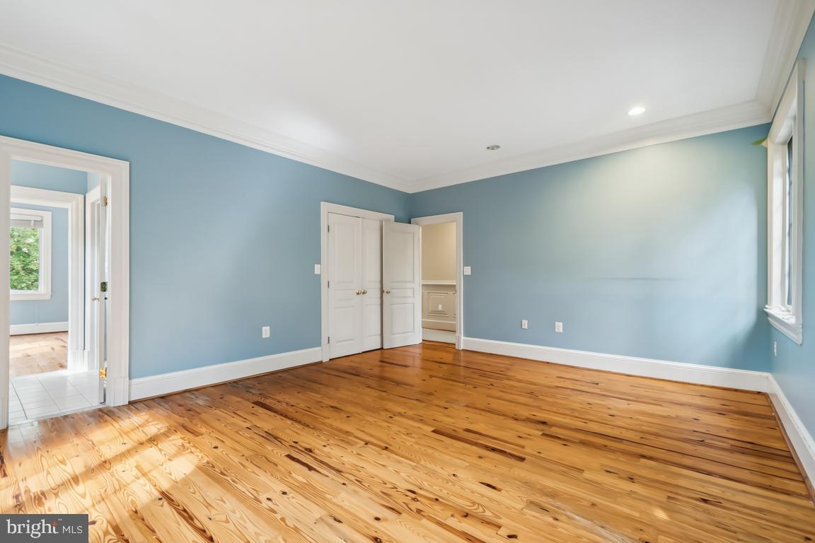 GREEN SPRING VALLEY - Residential