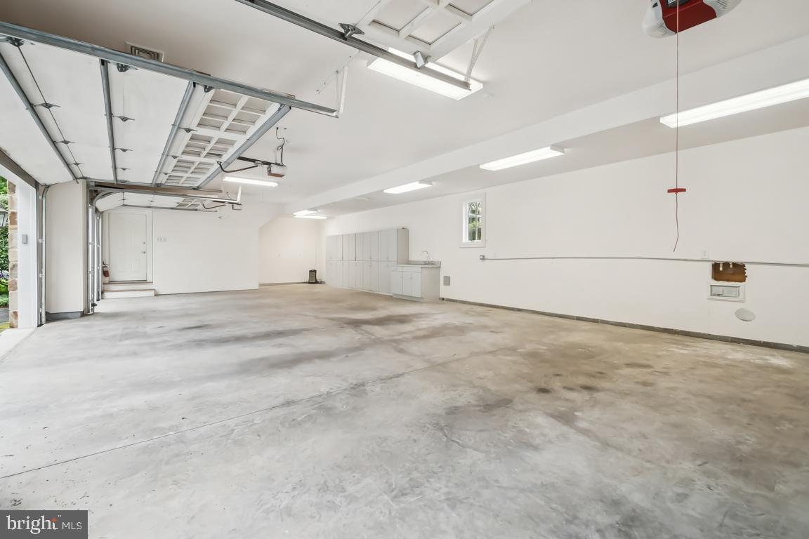 GREEN SPRING VALLEY - Residential