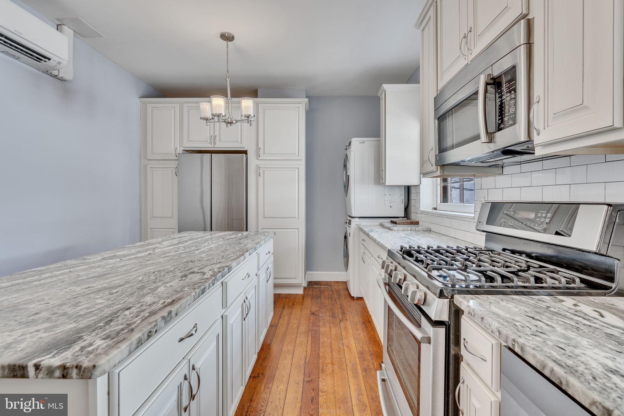 OLD TOWN - Residential Lease