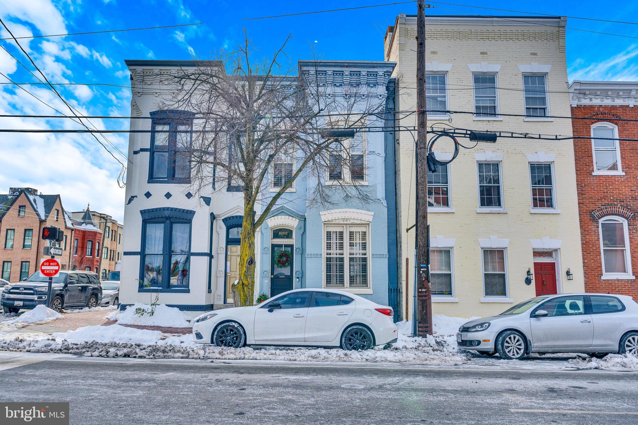 OLD TOWN - Residential Lease