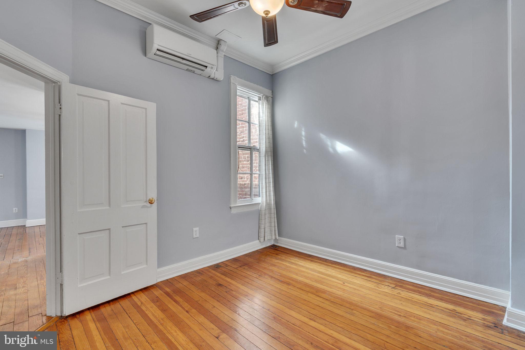 OLD TOWN - Residential Lease