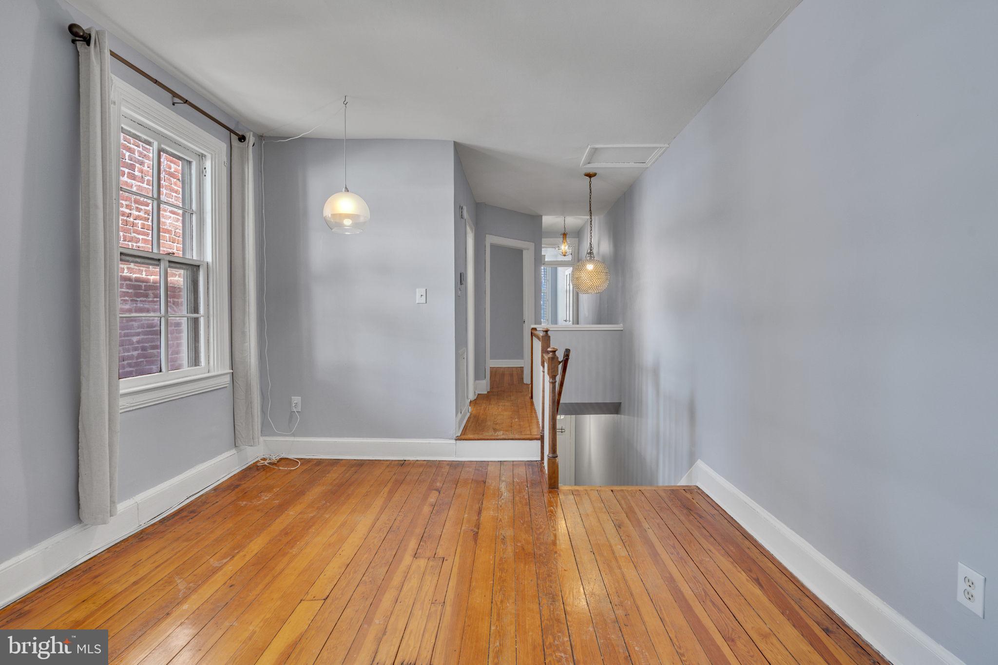 OLD TOWN - Residential Lease