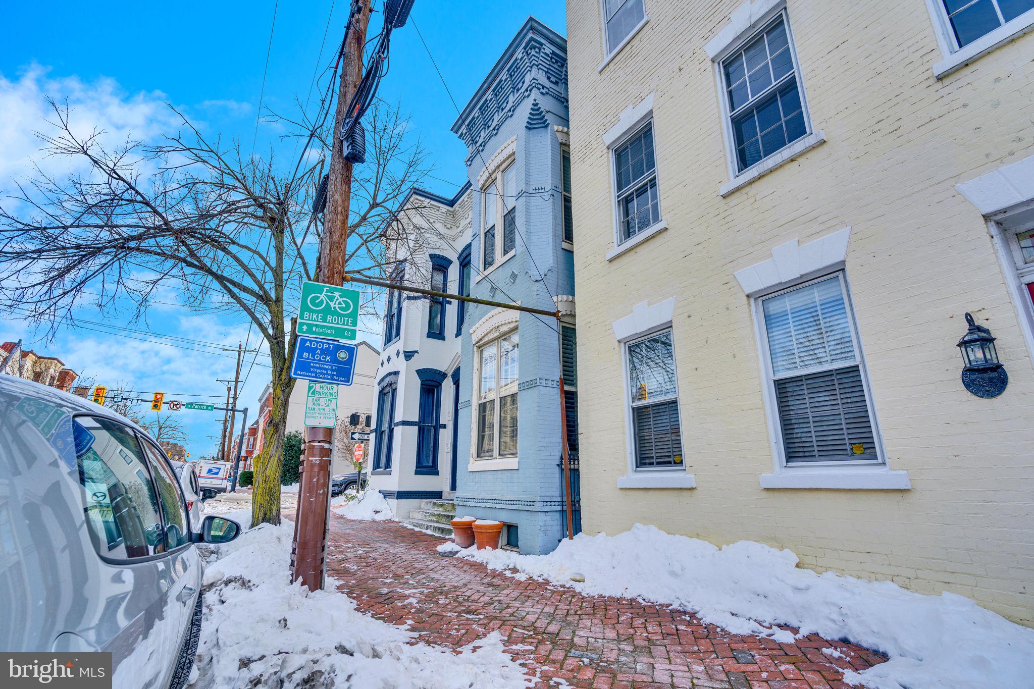 OLD TOWN - Residential Lease