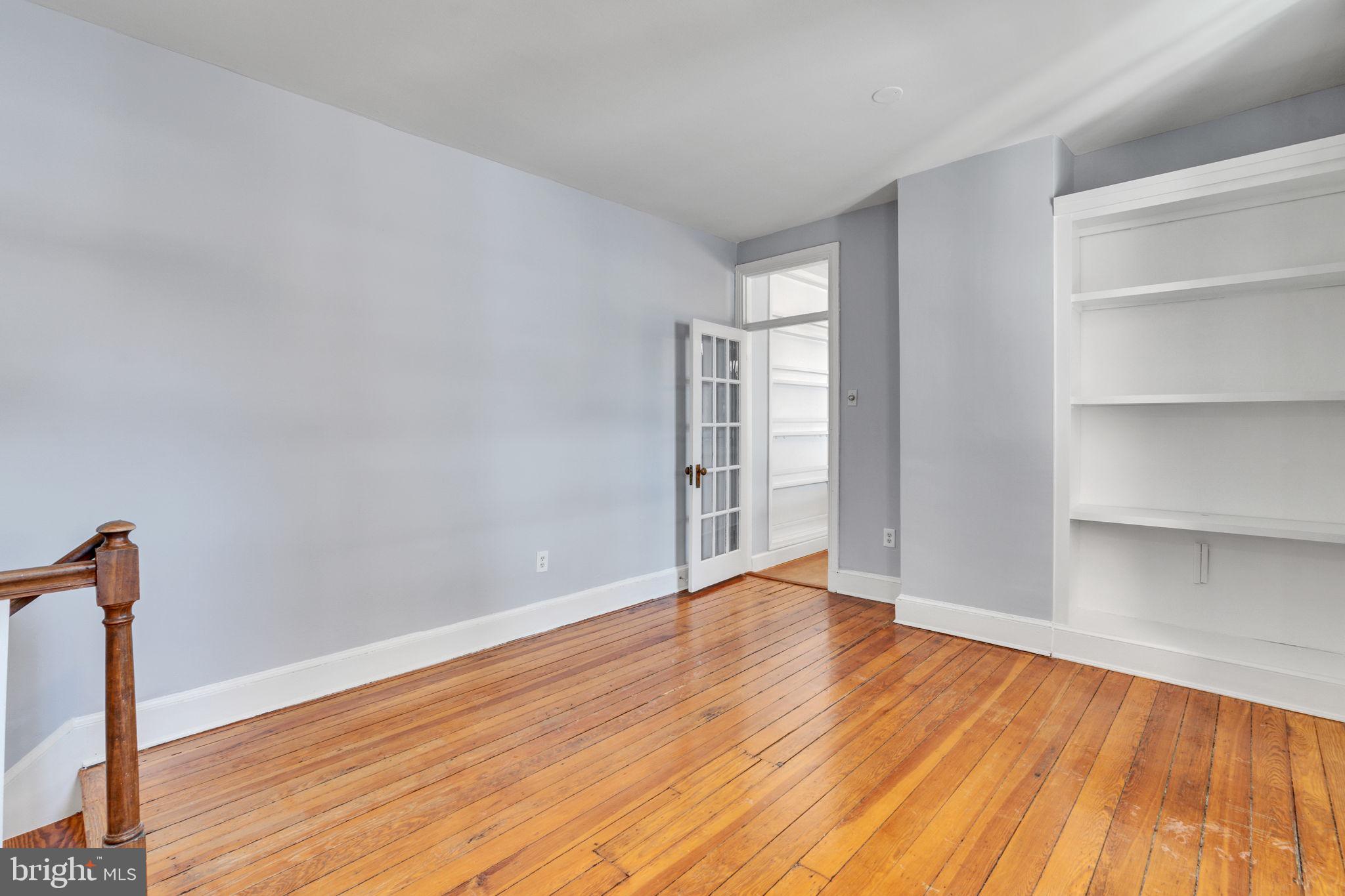 OLD TOWN - Residential Lease