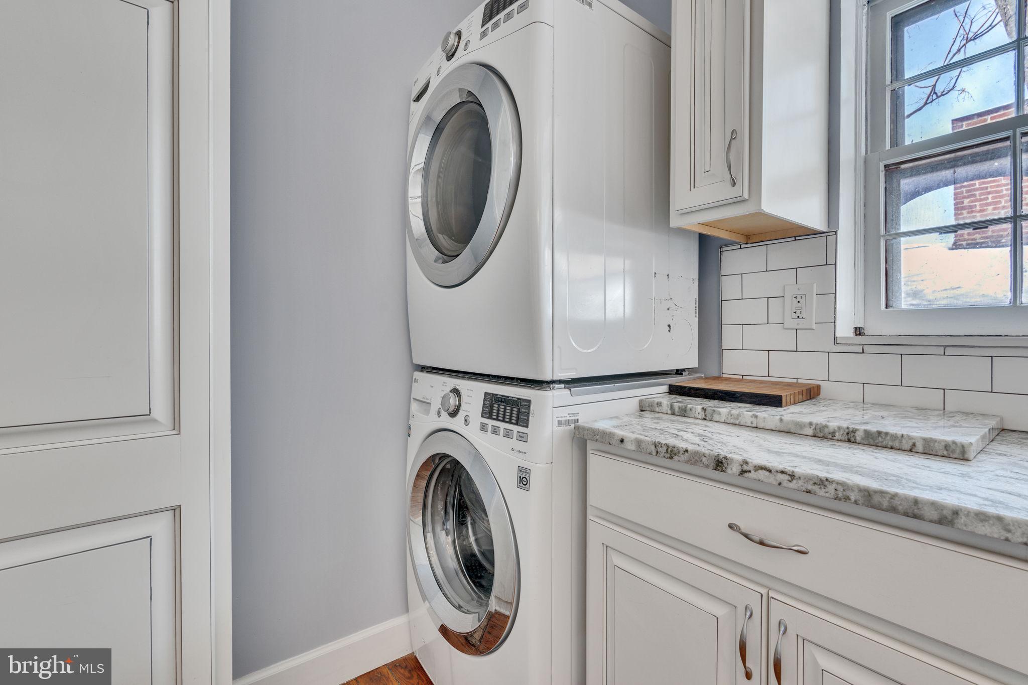 OLD TOWN - Residential Lease