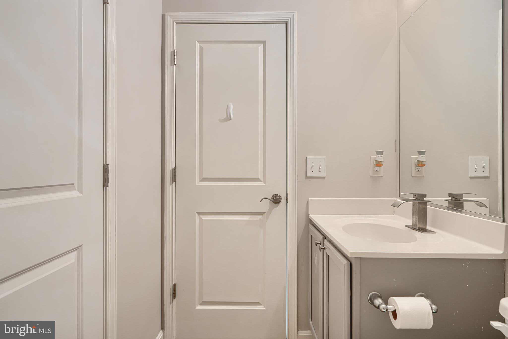 JARRETTSVILLE - Residential