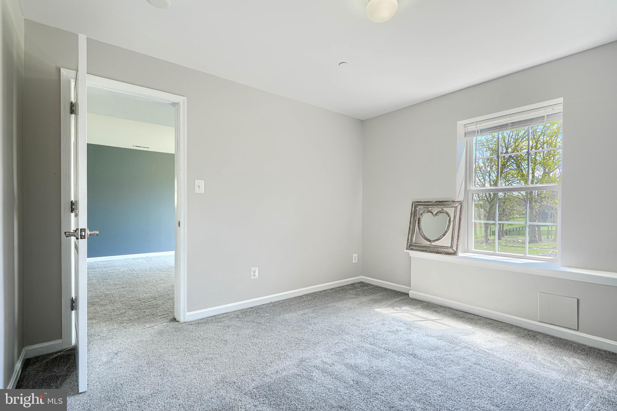 JARRETTSVILLE - Residential