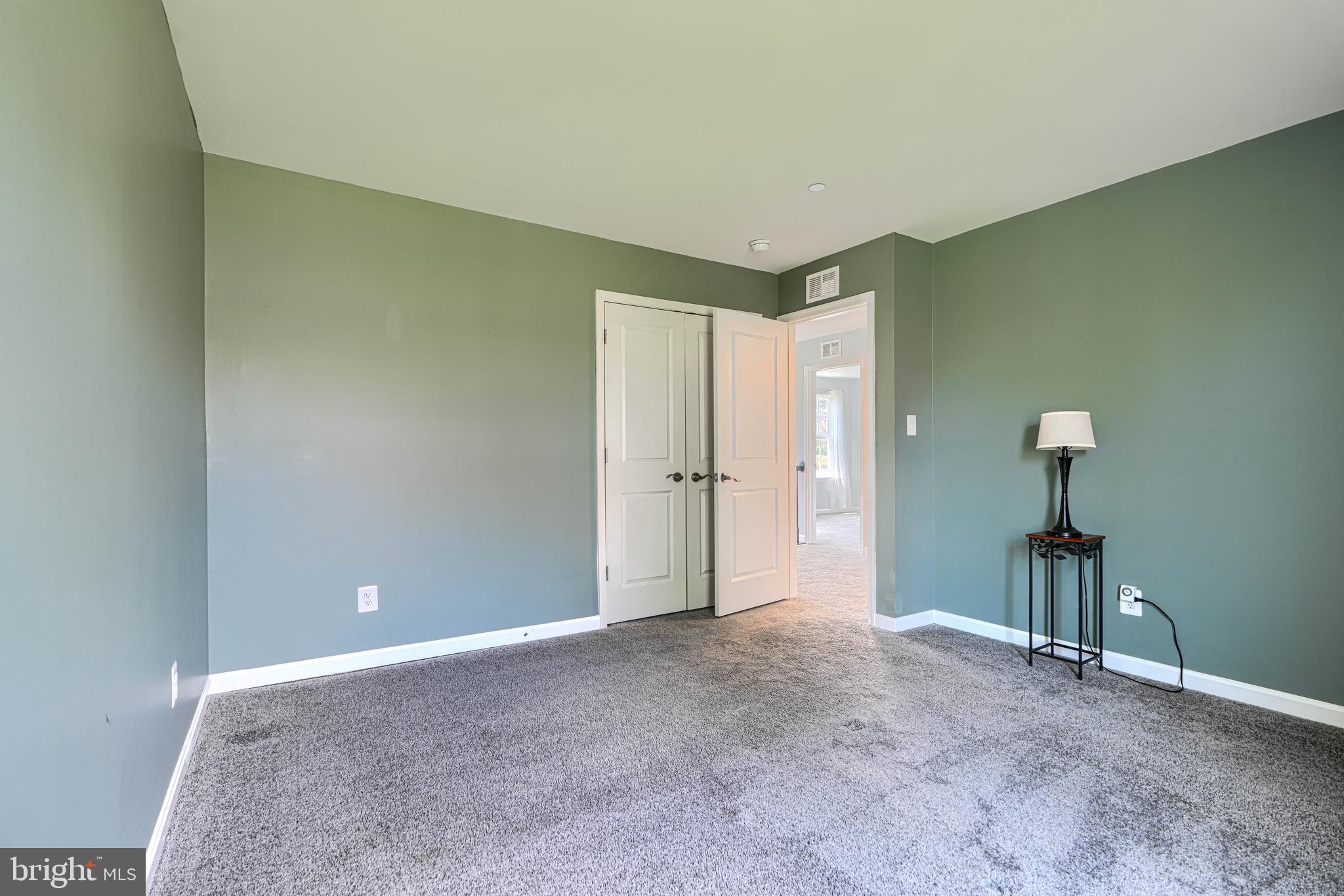 JARRETTSVILLE - Residential