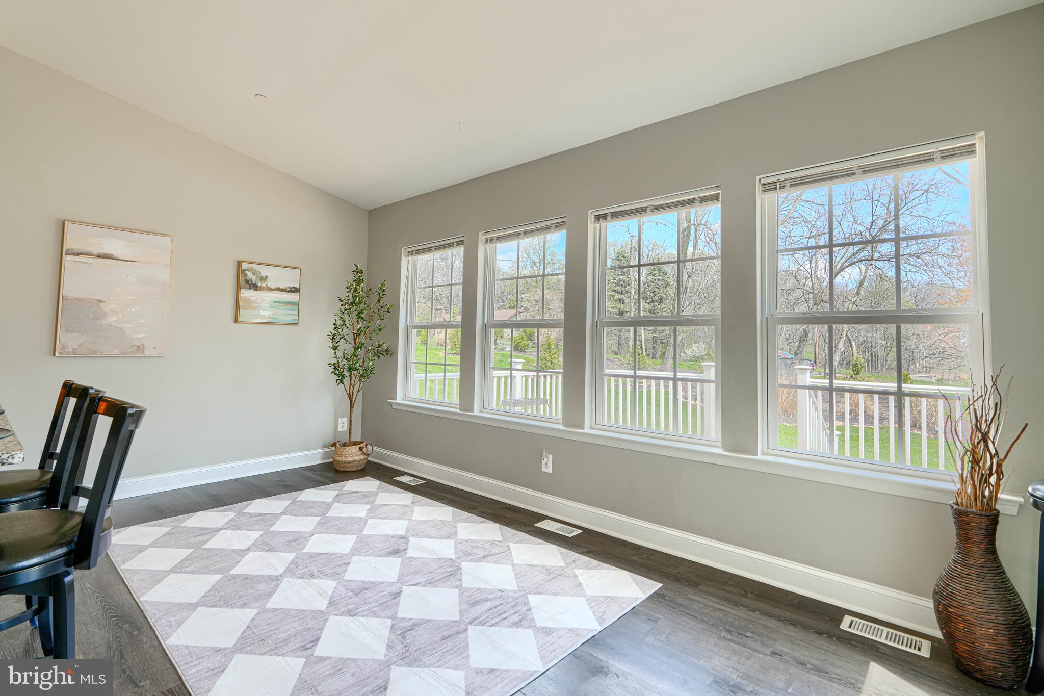 JARRETTSVILLE - Residential