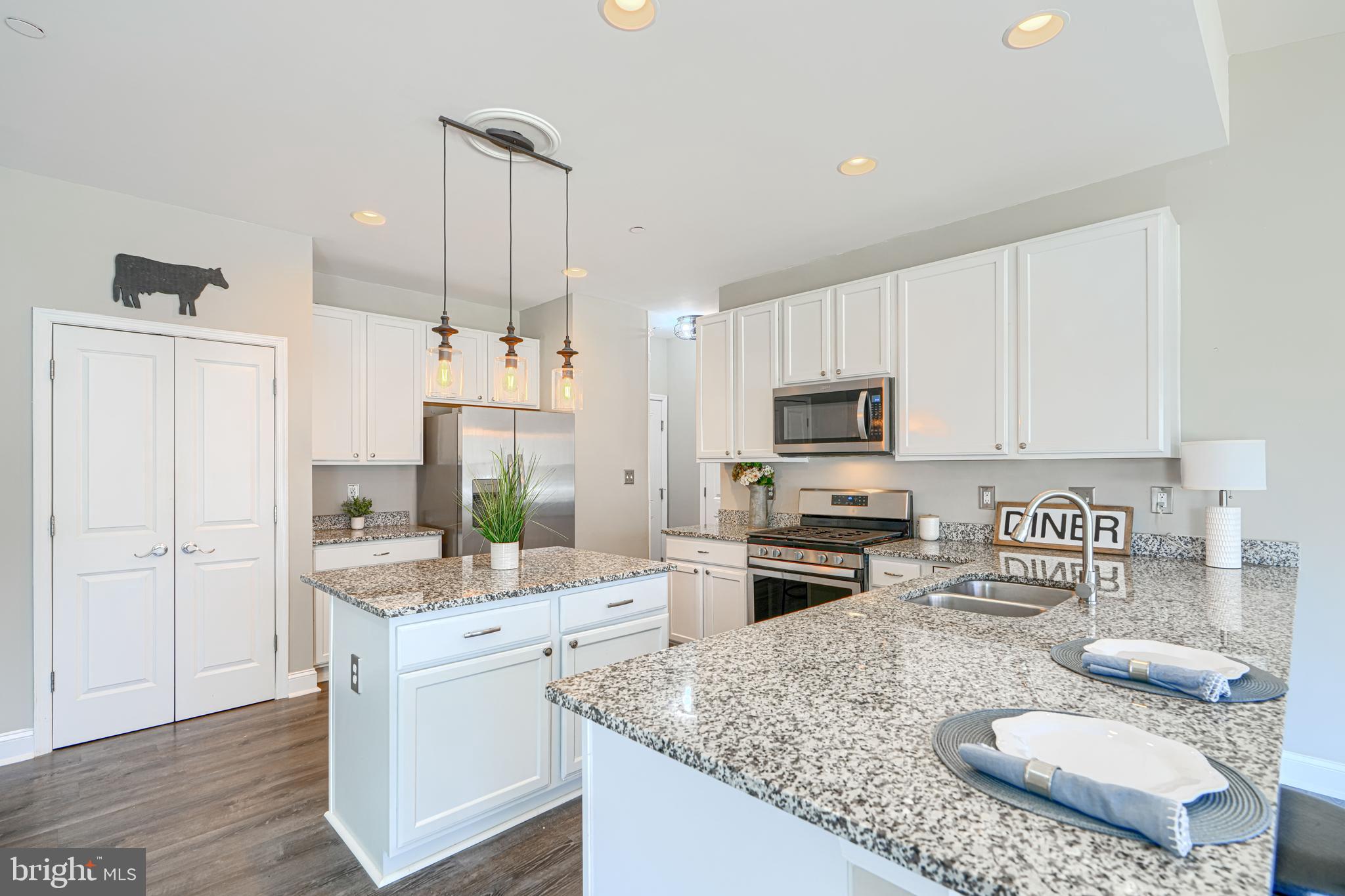 JARRETTSVILLE - Residential