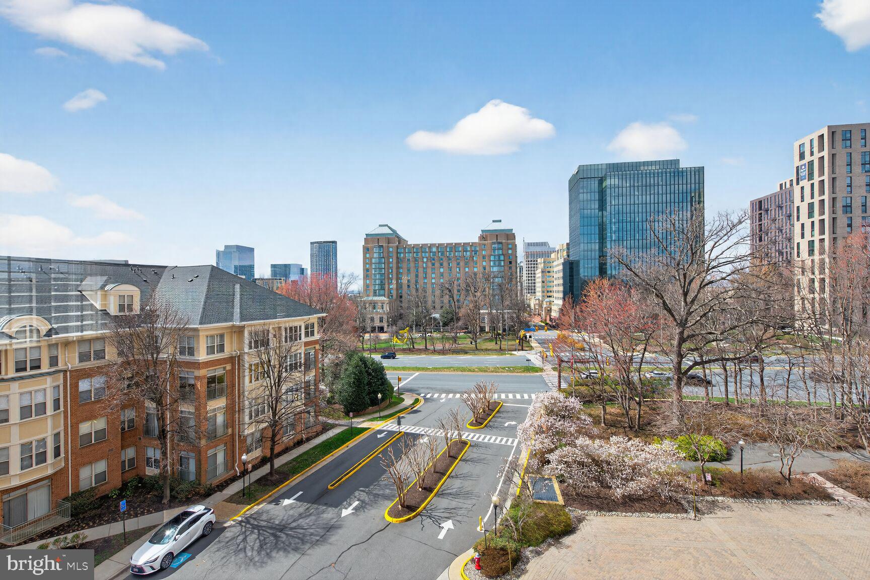 STRATFORD CONDOMINIUMS - Residential