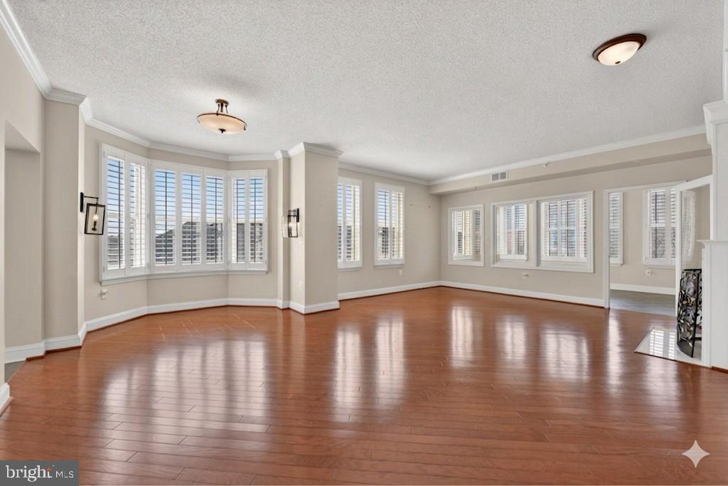 STRATFORD CONDOMINIUMS - Residential