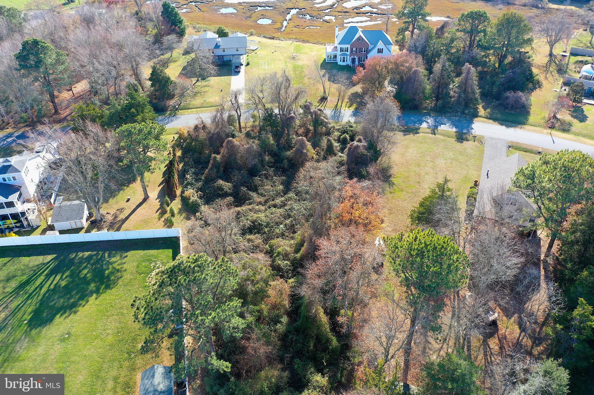 GENEZER ESTATES - Land