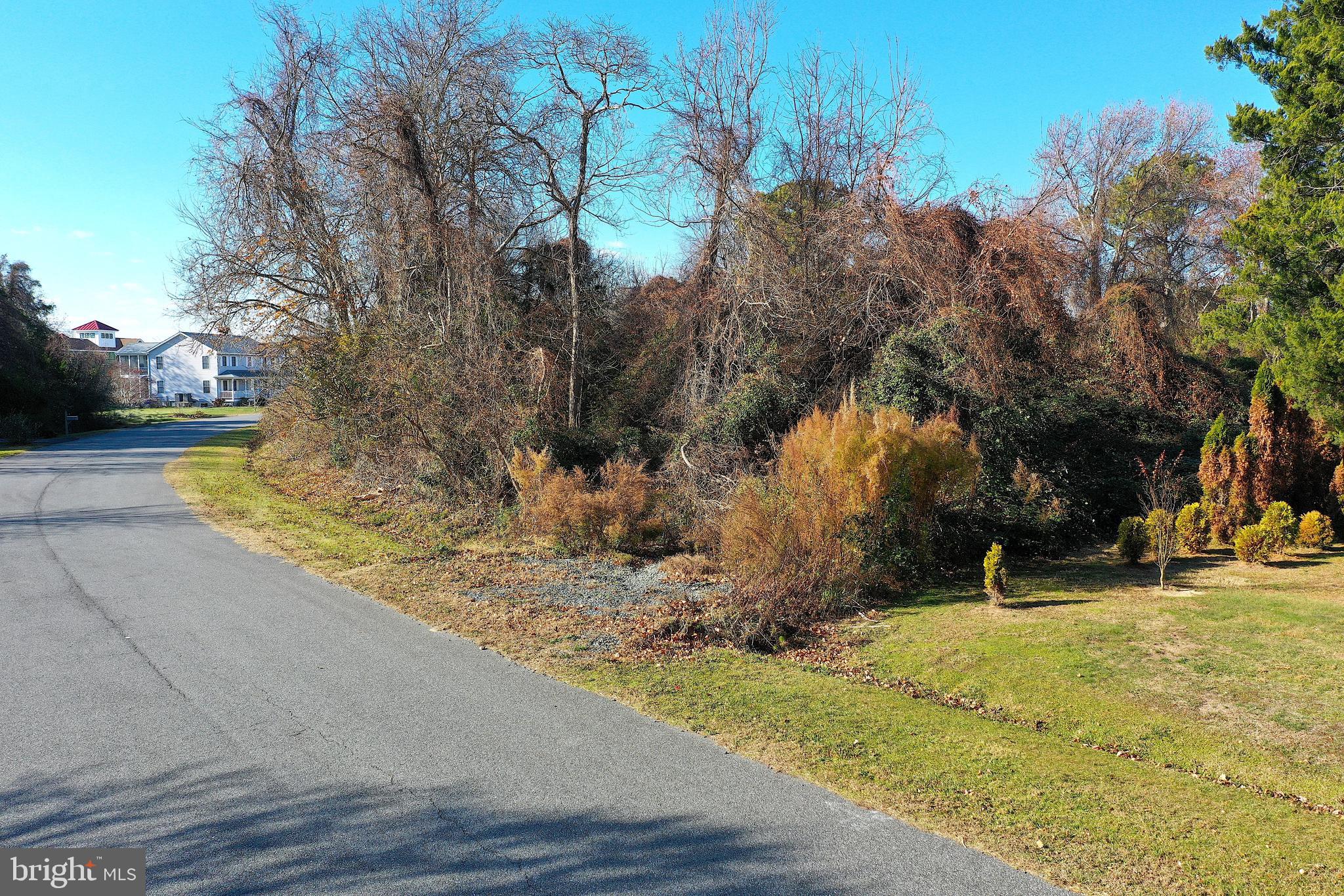 GENEZER ESTATES - Land