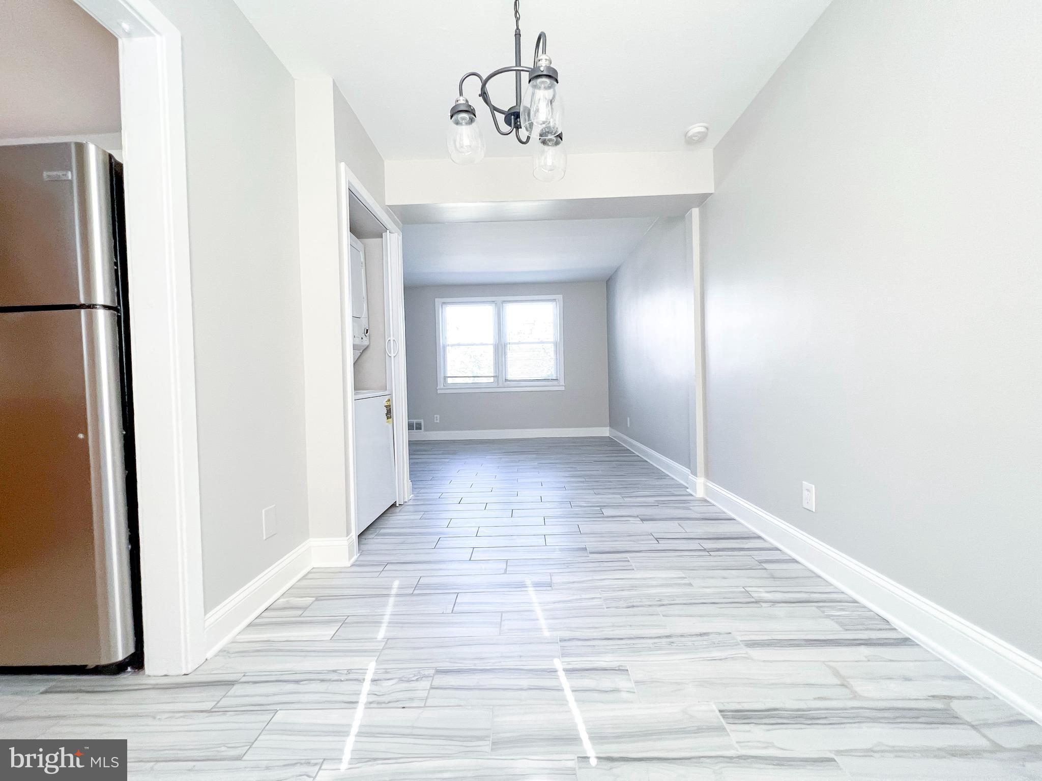 IVERSON SQUARE CONDOMINIUM - Residential