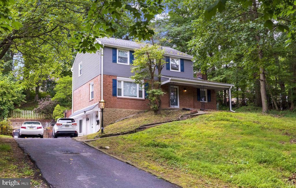 Photo of 517 W Woodland Avenue, SPRINGFIELD, PA 19064 (MLS # PADE2097846)