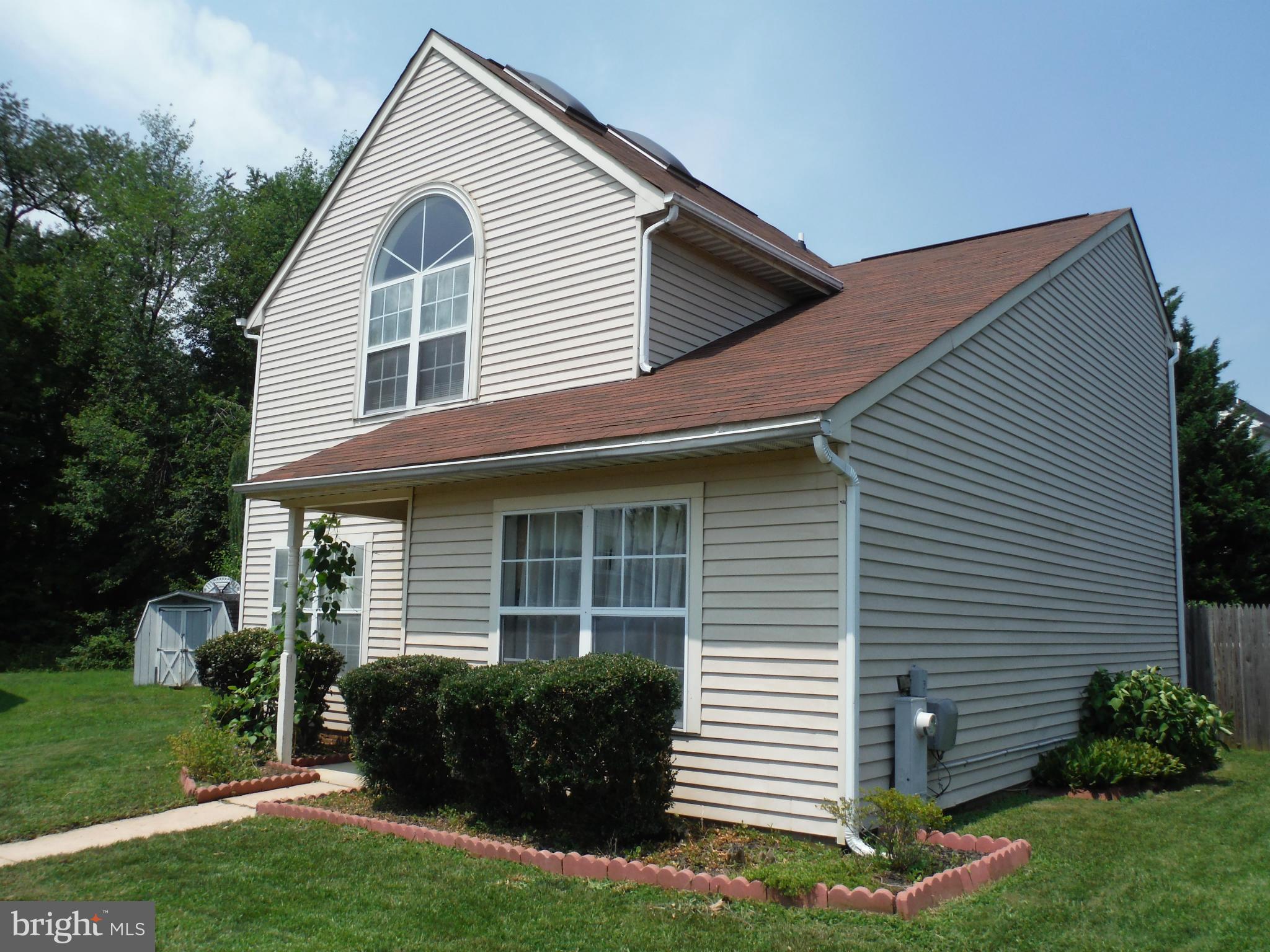 RIVERSIDE - Residential