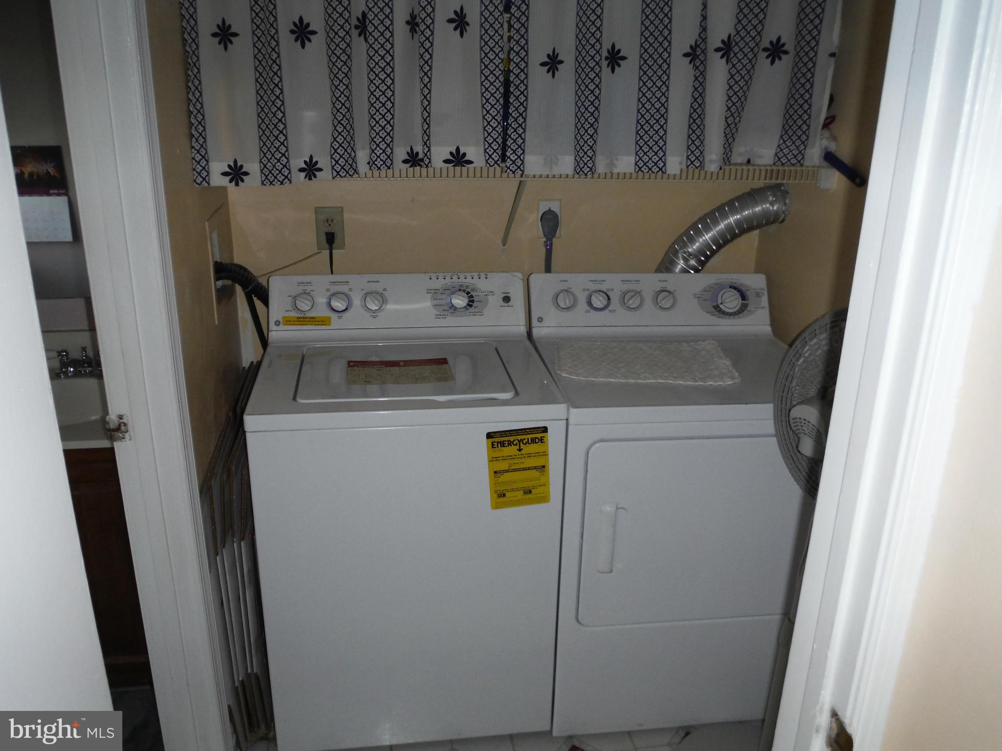 RIVERSIDE - Residential