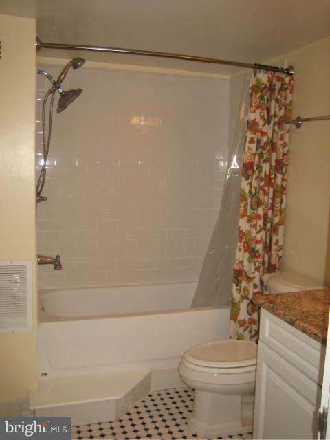 TOWER VILLAS - Residential Lease