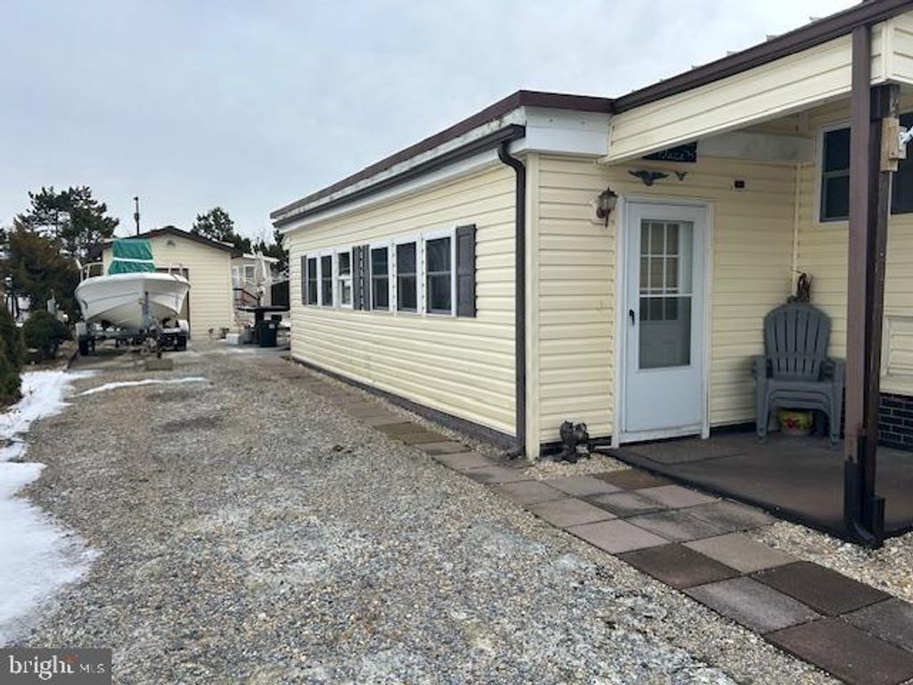 Photo of 9916 - 61 Golf Course Road #61, OCEAN CITY, MD 21842 (MLS # MDWO2036008)