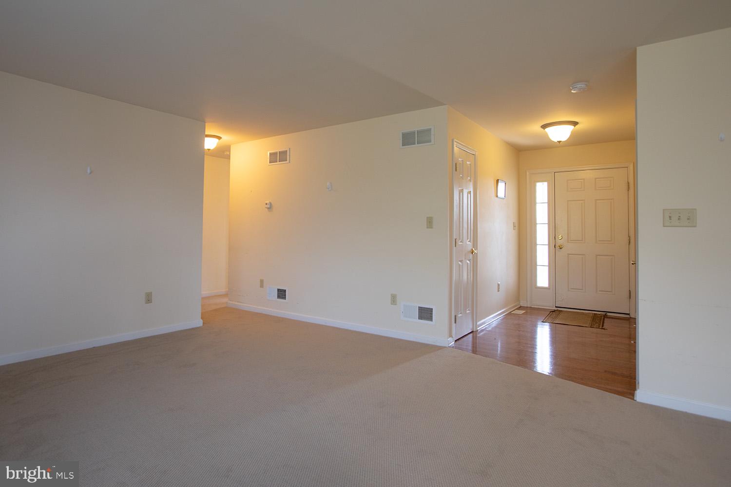 CARRIAGE POINT - Residential