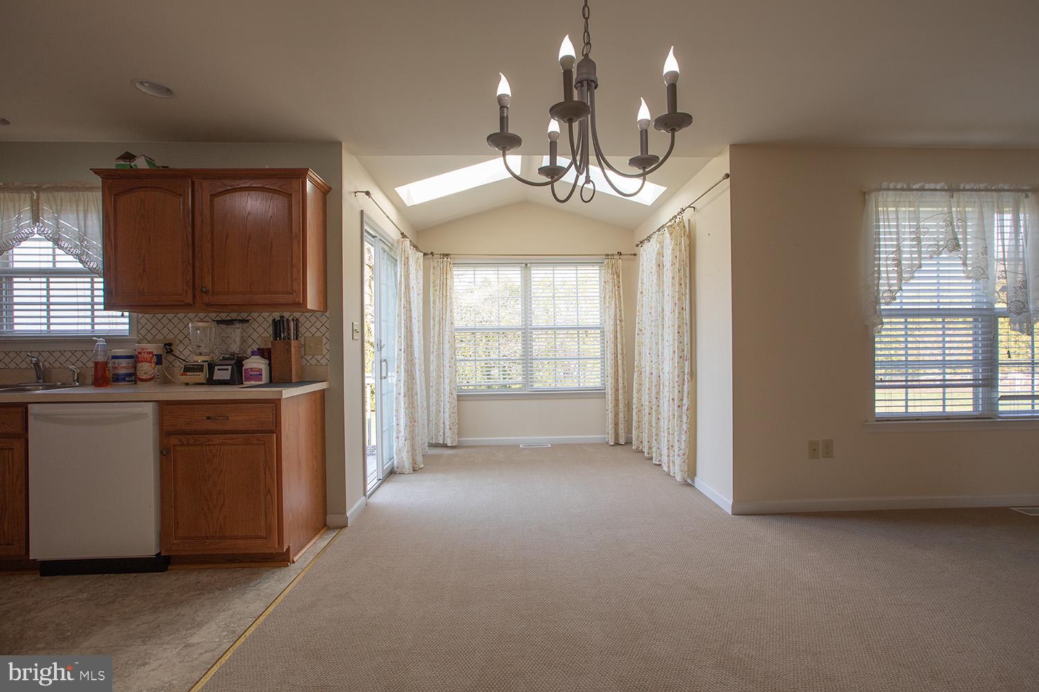 CARRIAGE POINT - Residential