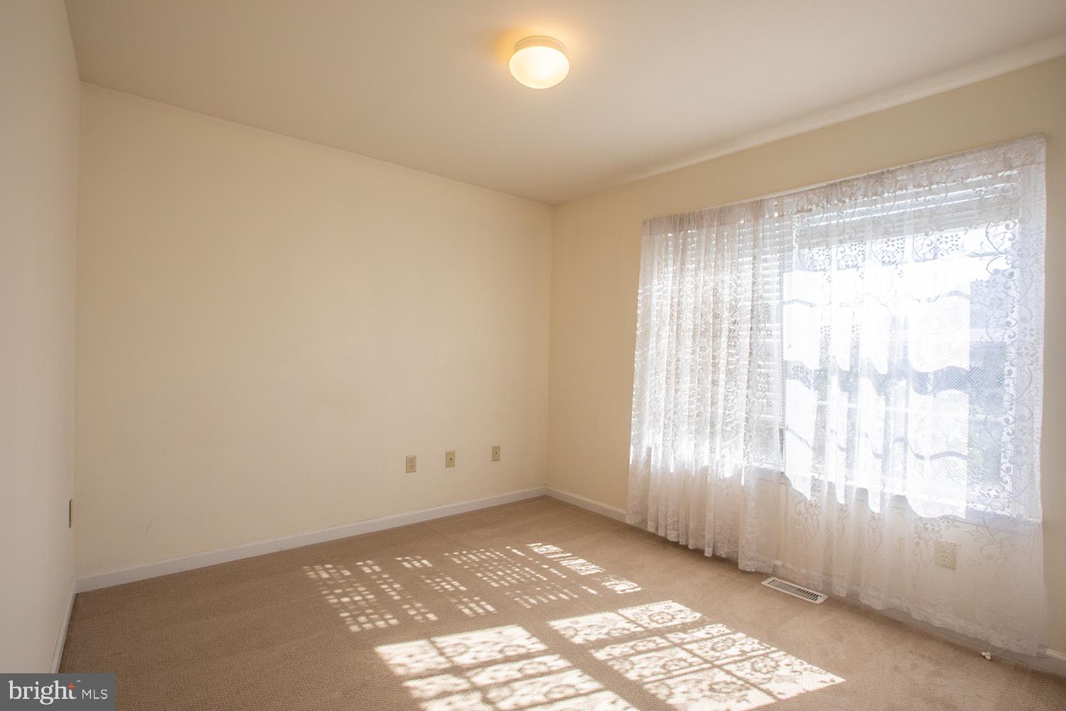 CARRIAGE POINT - Residential