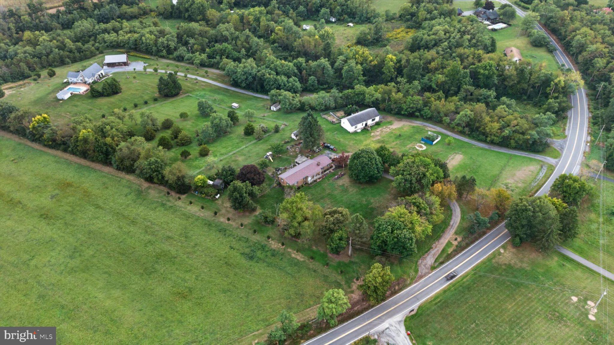 2813 ENOLA ROAD