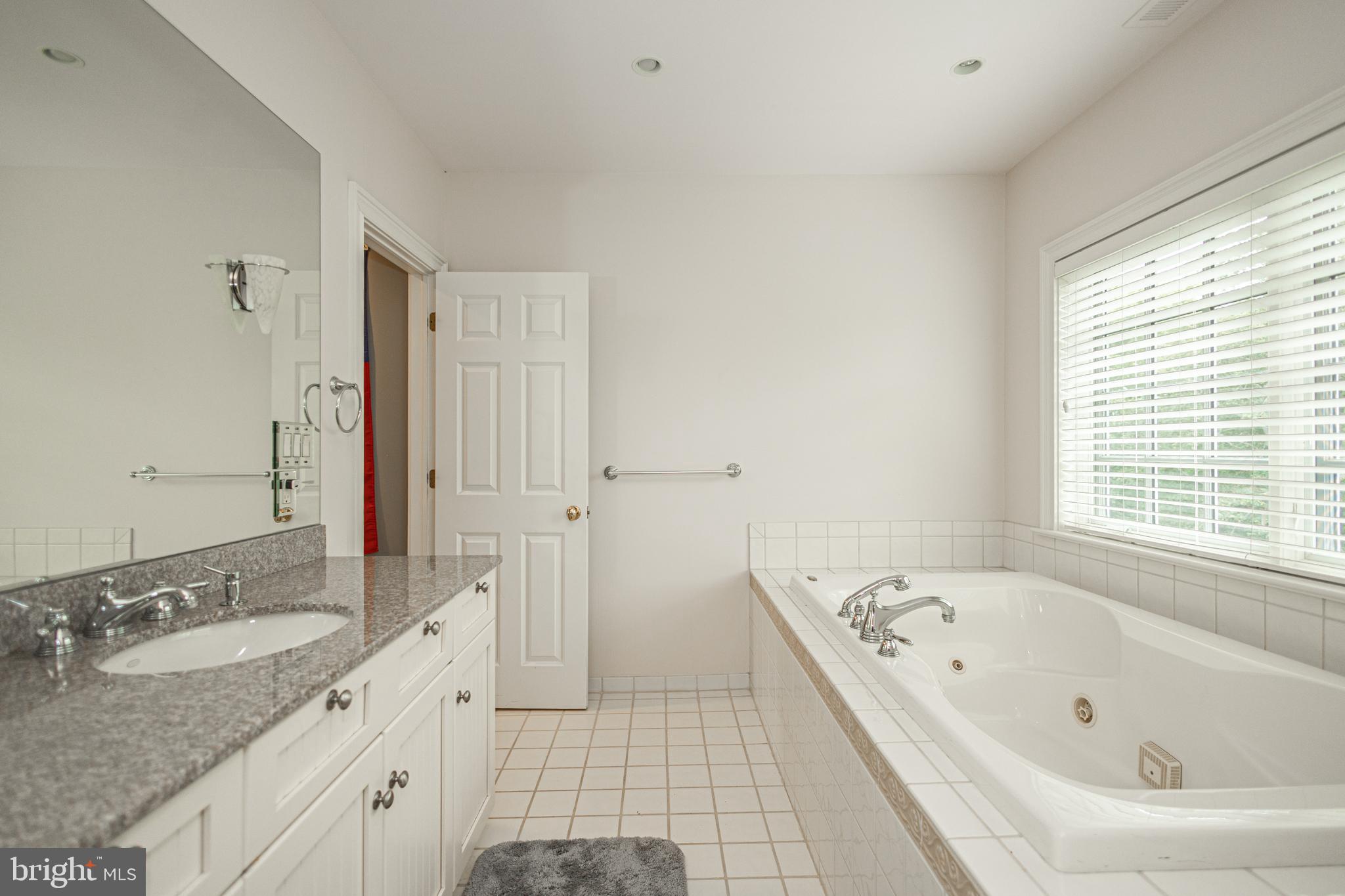 ELY FARM - Residential