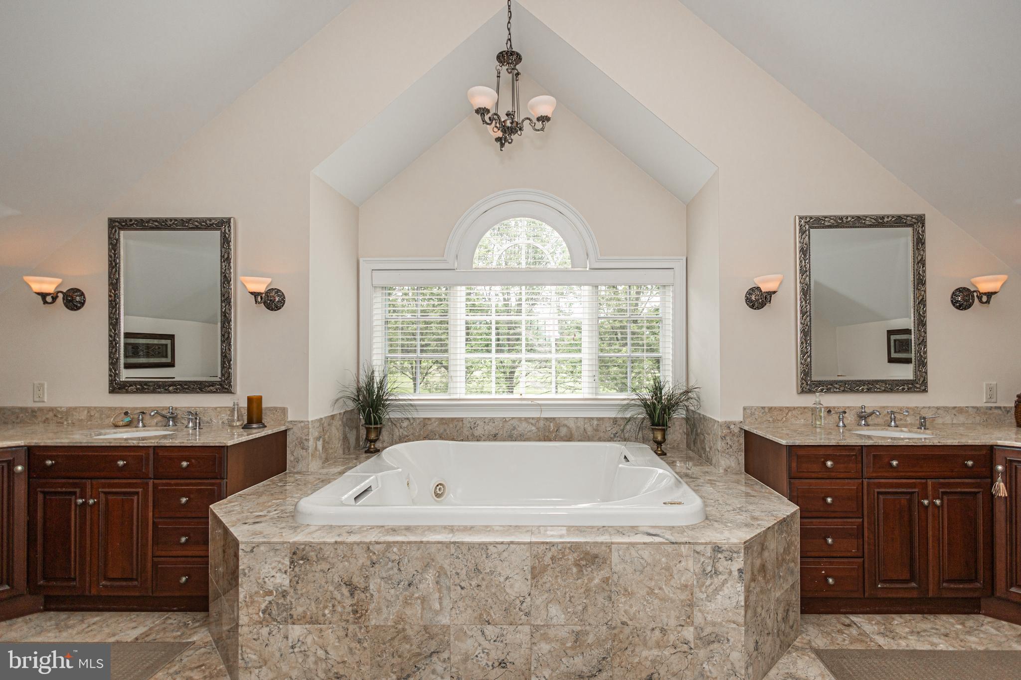 ELY FARM - Residential