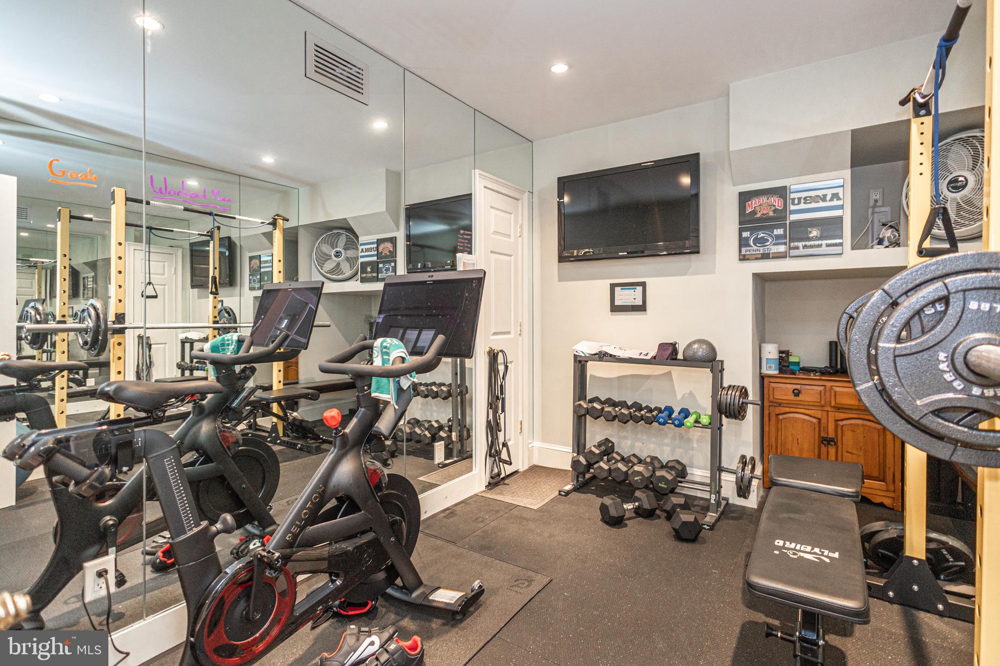 ELY FARM - Residential