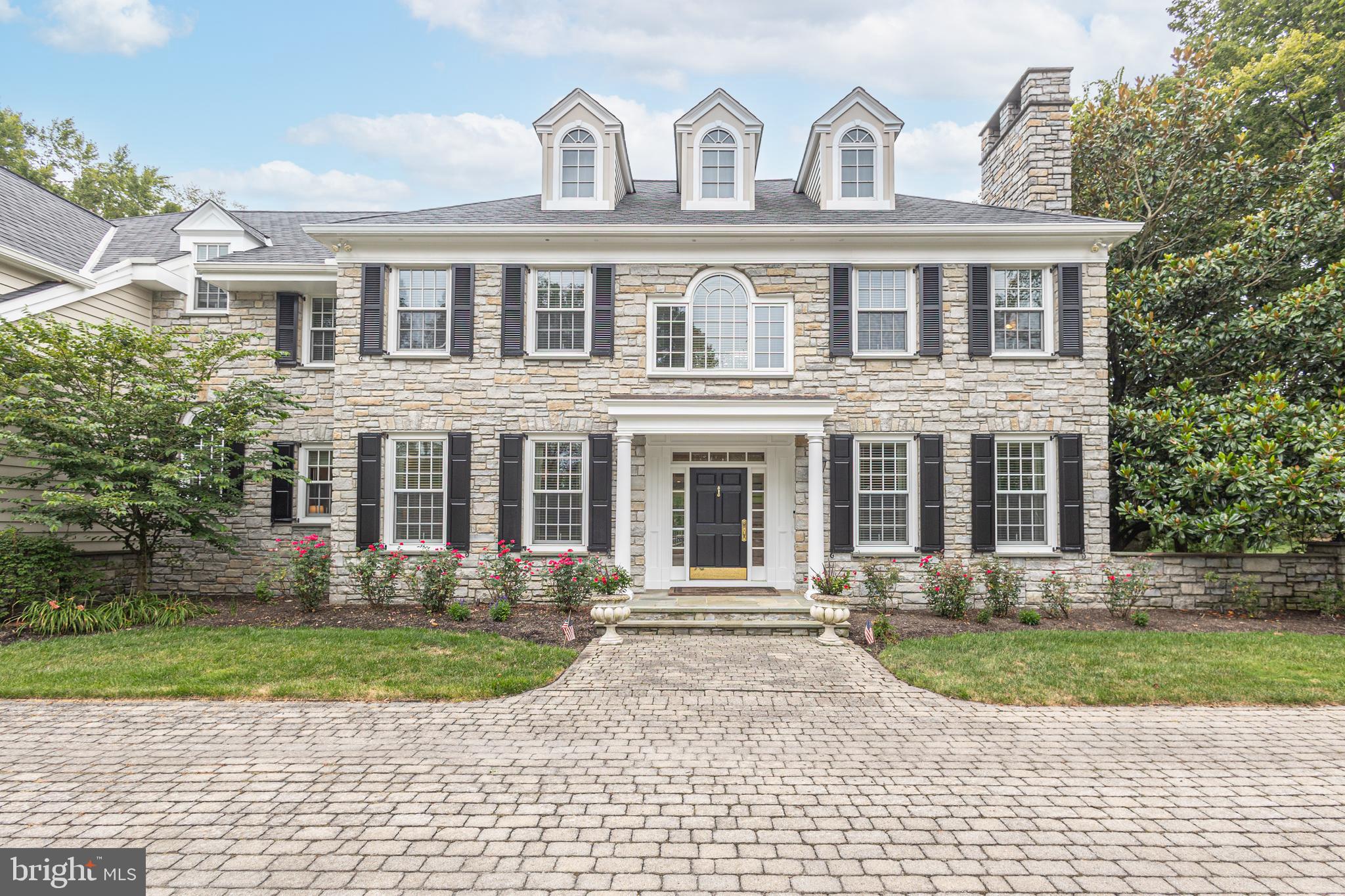 14 OLD CABIN ROAD