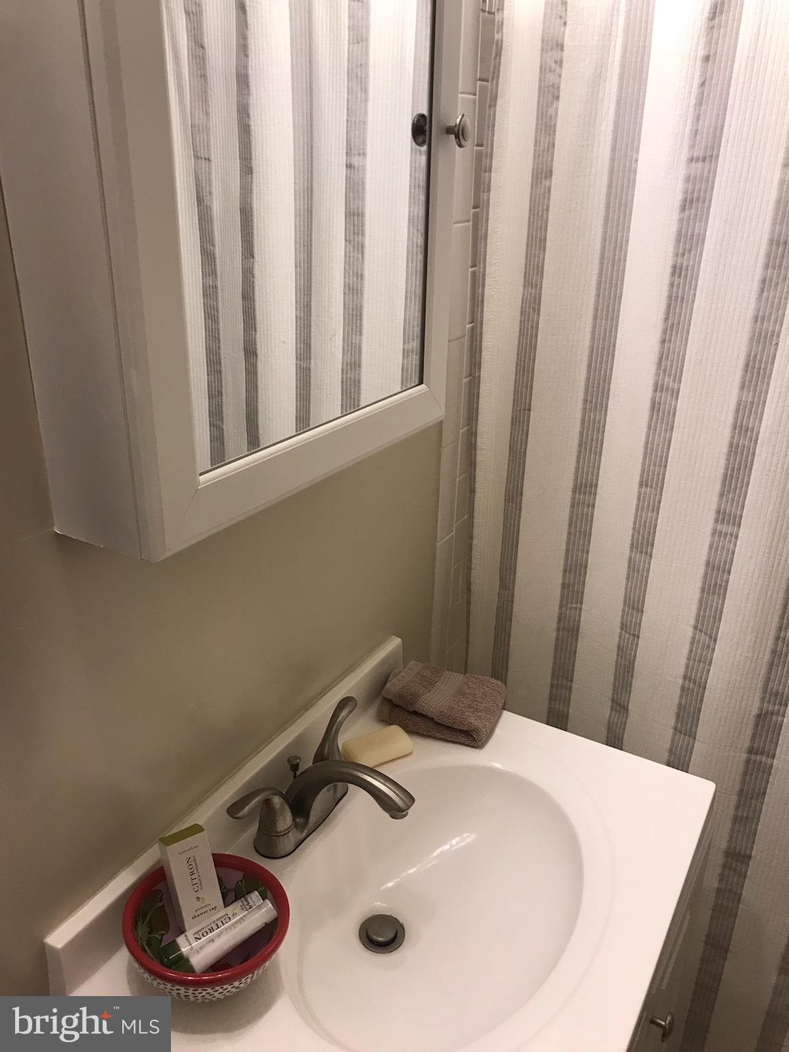 RITTENHOUSE SQUARE - Residential Lease