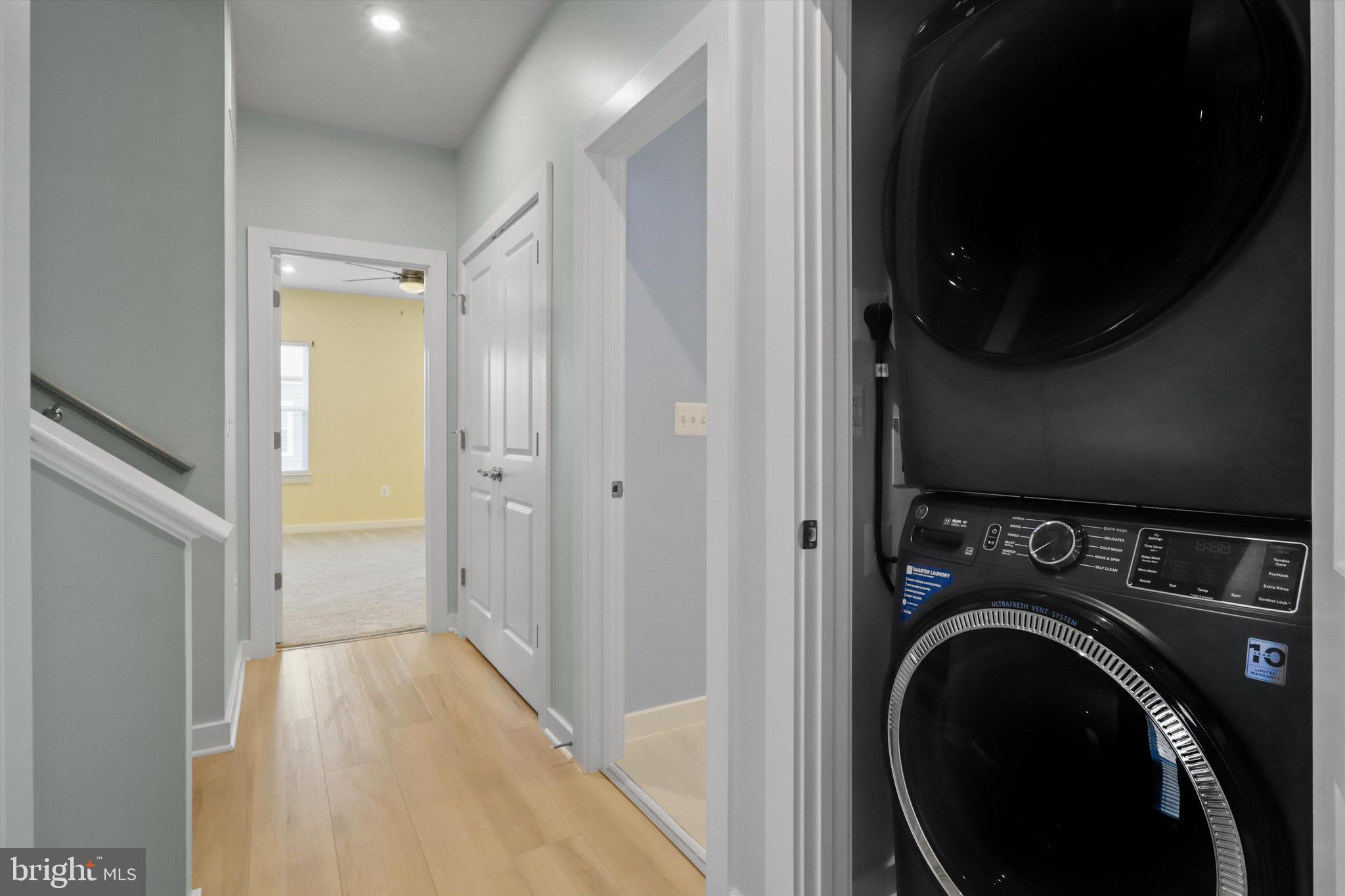 POTOMAC SHORES - Residential Lease