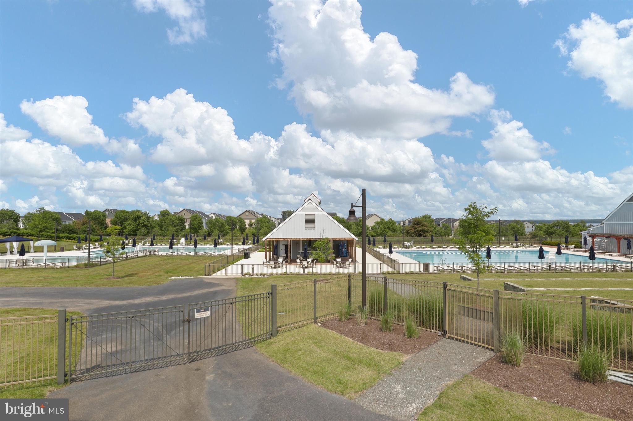 POTOMAC SHORES - Residential Lease