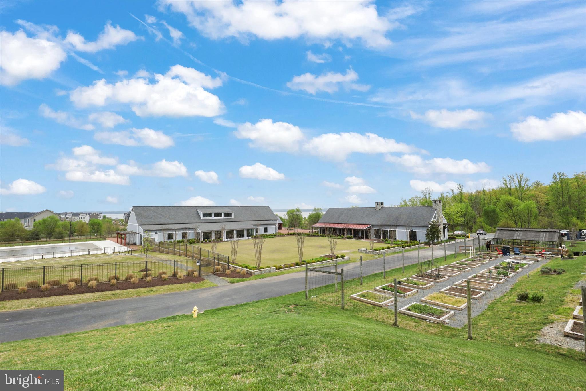 POTOMAC SHORES - Residential Lease